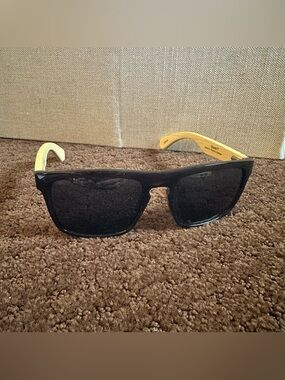 Pugs Gear Men Square Sunglasses Polarized Black Frame Bamboo